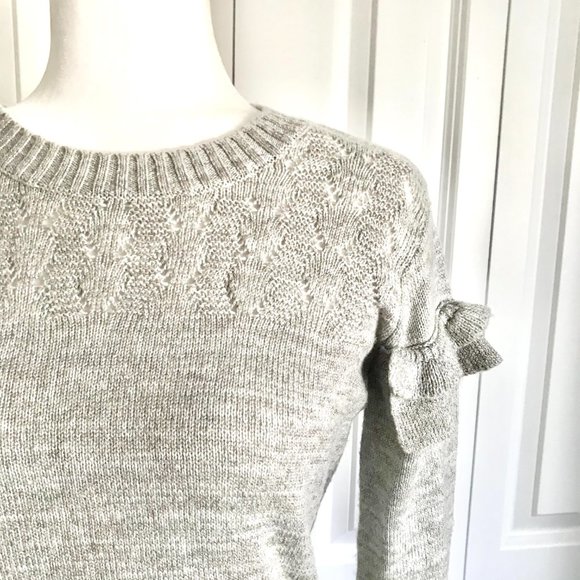 RW&CO. Sweaters - ✨3 for $30✨RW & Co Sweater With Sparkles